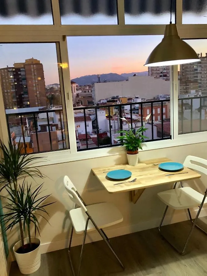 Apartment Malaga Beach, Costa Del Sol. Spanien